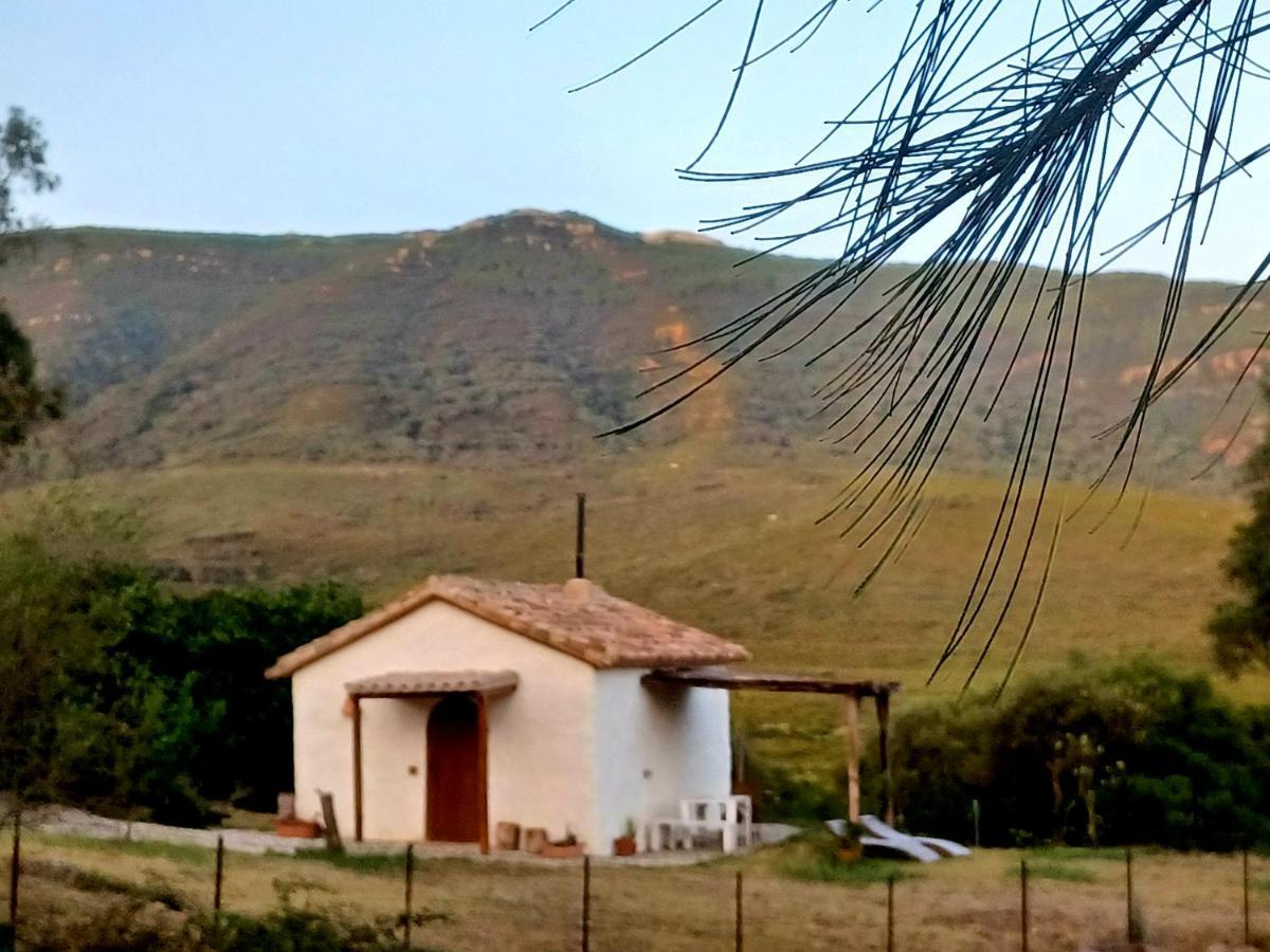 ファシナス Complejo Rural Del Molino Doradoヴィラ エクステリア 写真